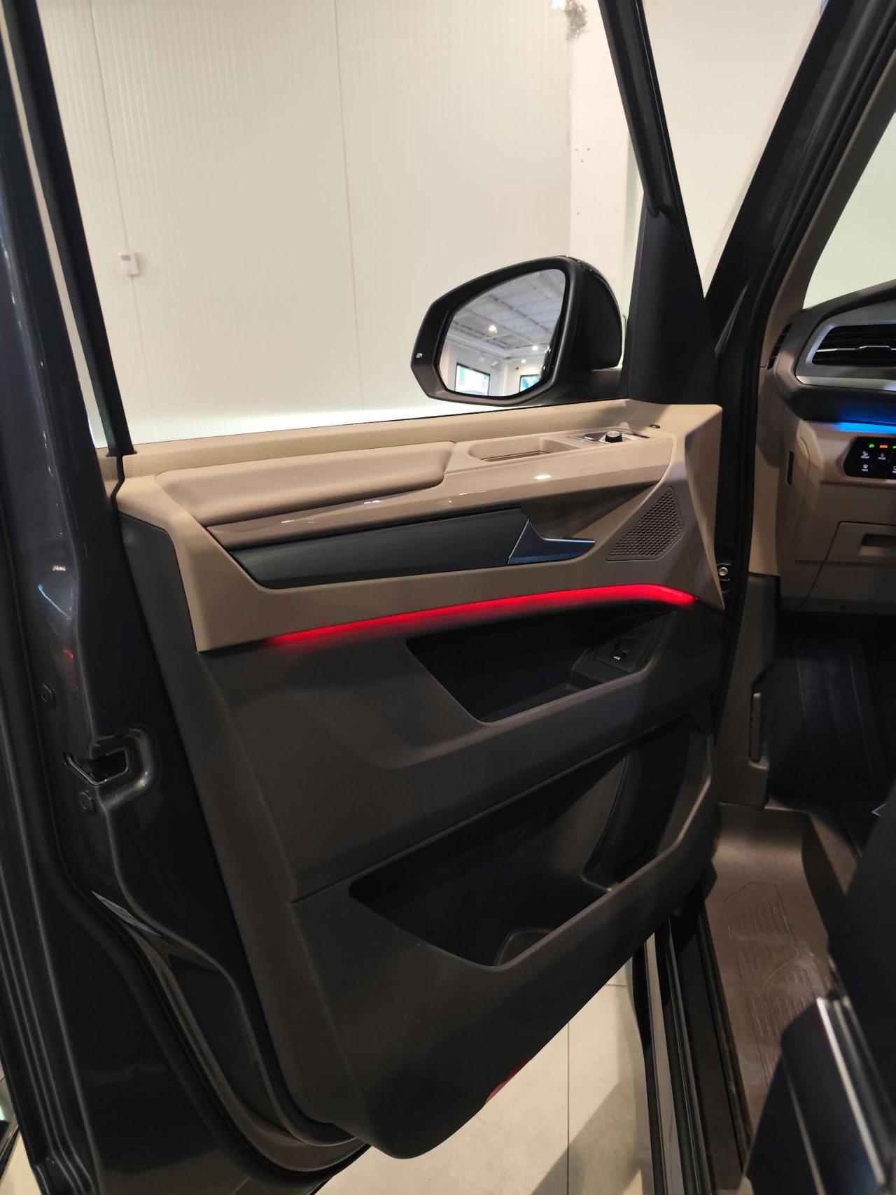 Volkswagen Multivan 2.0 tdi Space Mobility Pack 150cv dsg 7p.ti