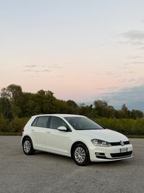 Volkswagen Golf Confortline