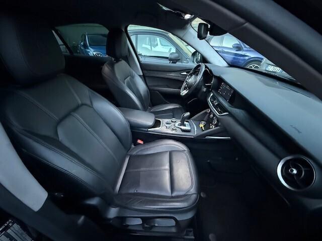 Alfa Romeo Stelvio 2.2 Turbodiesel 160 CV Super