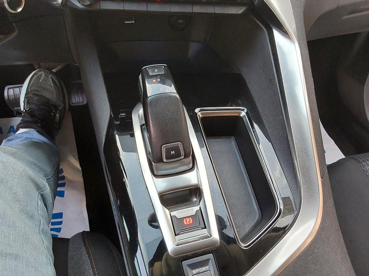 Peugeot 3008 1.5 BlueHDi 130 CV EAT8 Allure