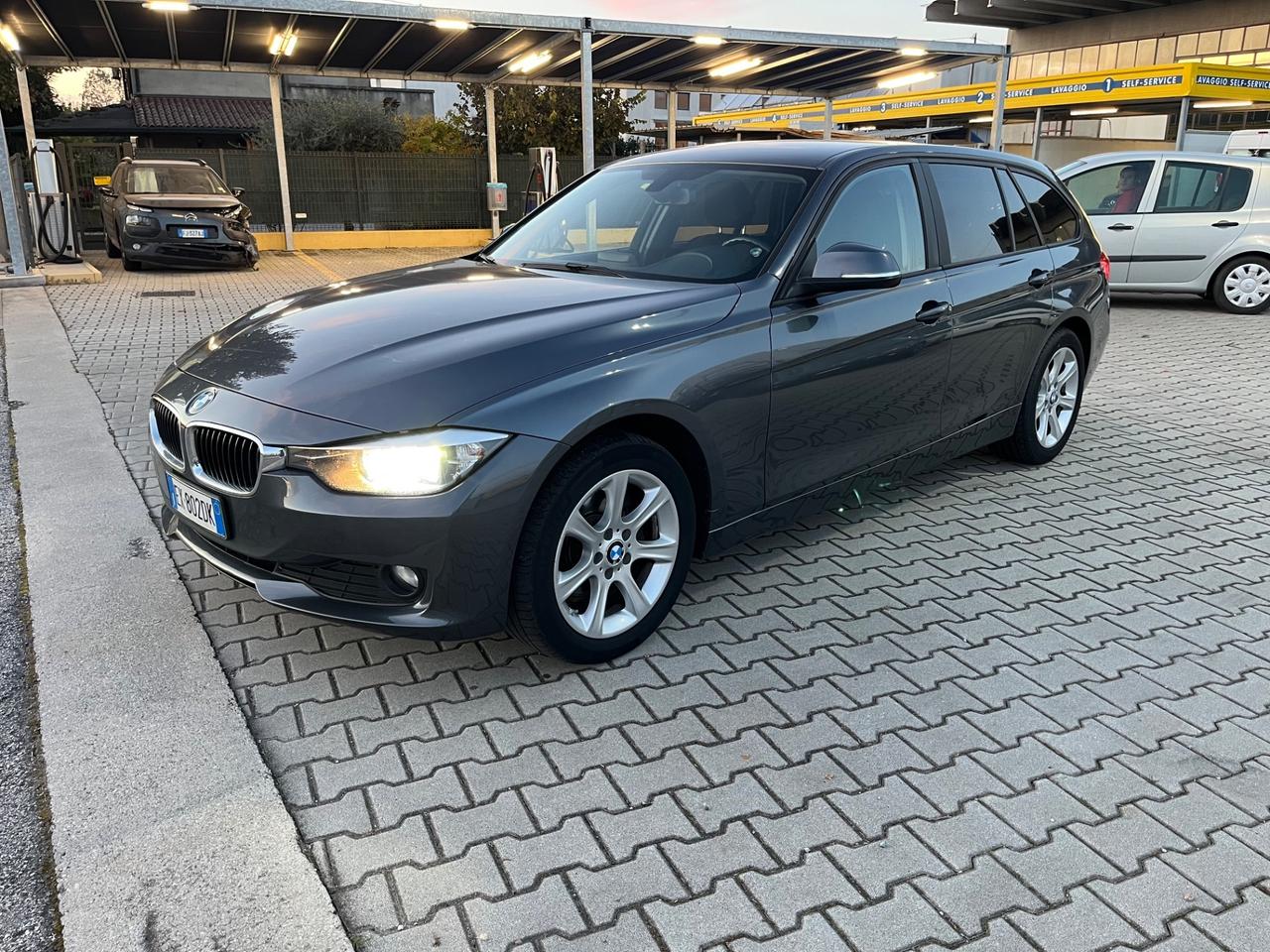 Bmw 320 320d xDrive Touring Sport