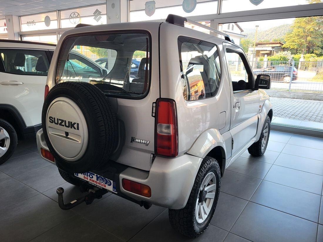 Suzuki Jimny 1.5 DDiS 86 CV 4X4 + RIDOTTE *** GANCIO TRAINO
