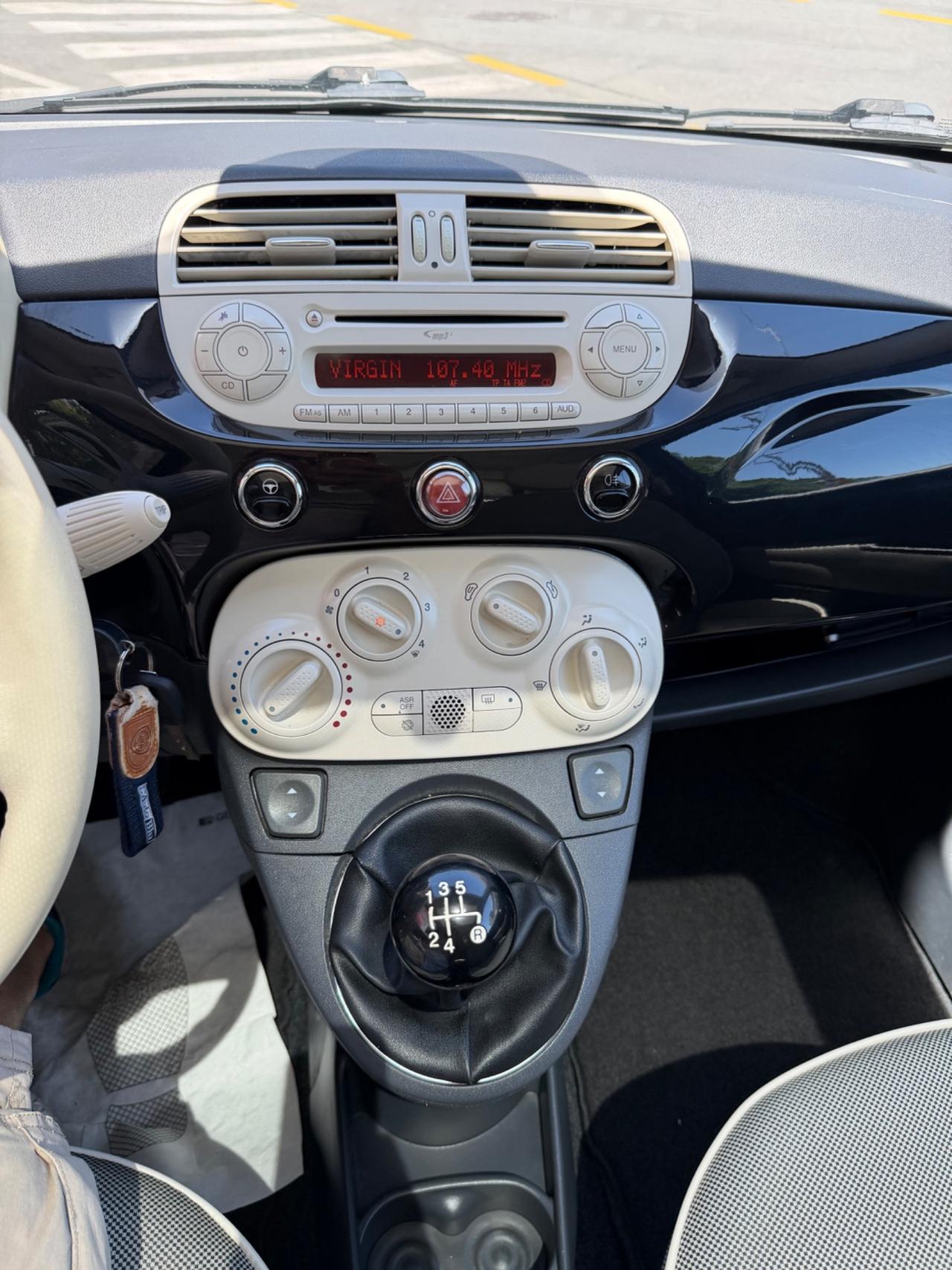 FIAT 500 1.2 LOUNGE NEOPATENTATI