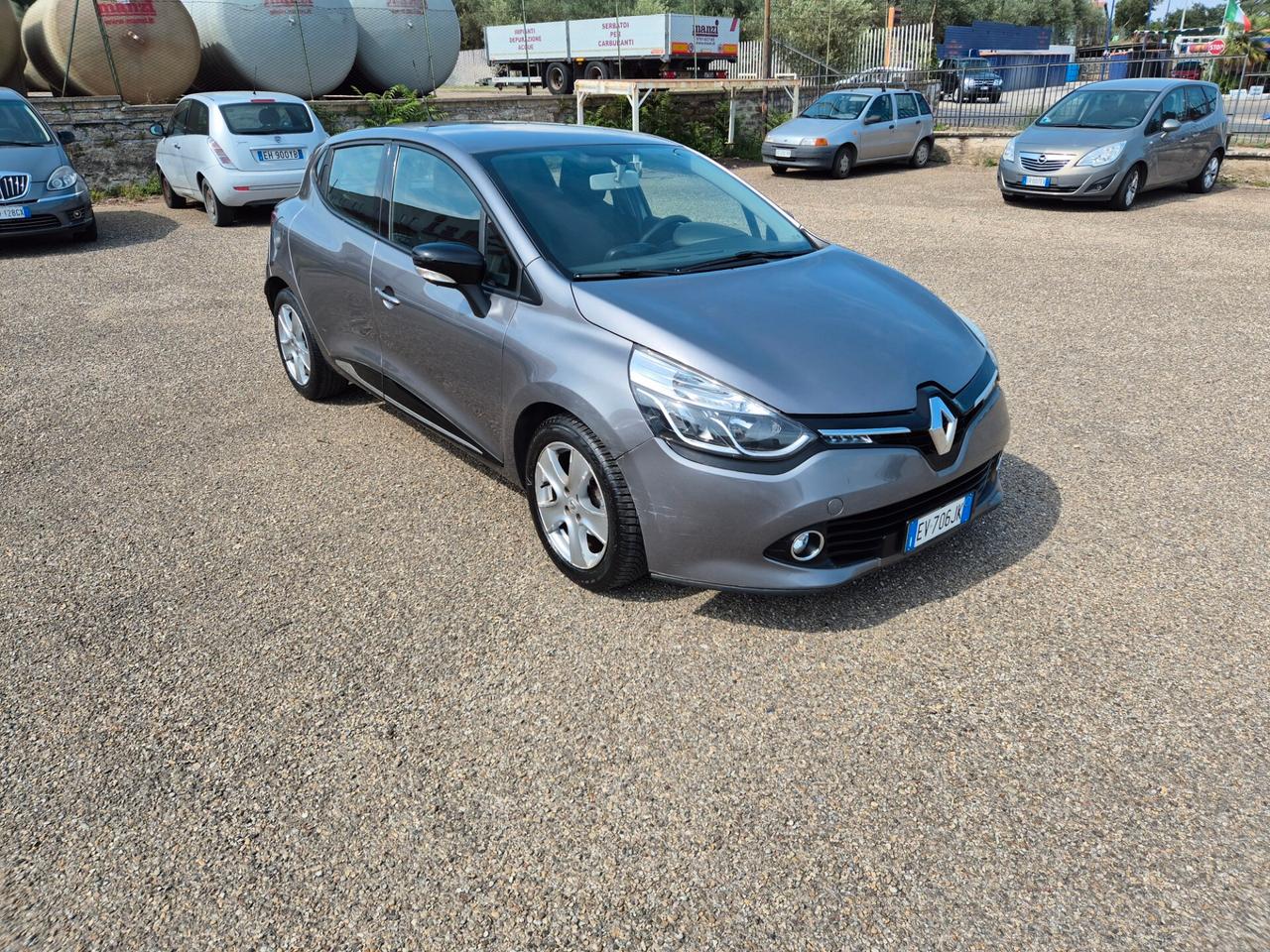 Renault Clio 1.2 75CV 5 porte Wave
