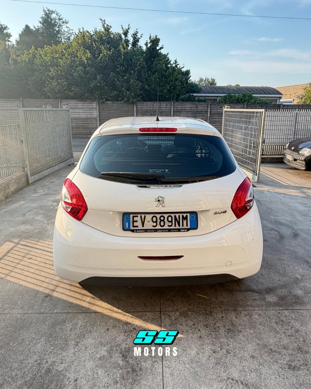 Peugeot 208 1.4 HDi 68 CV 5 porte Van