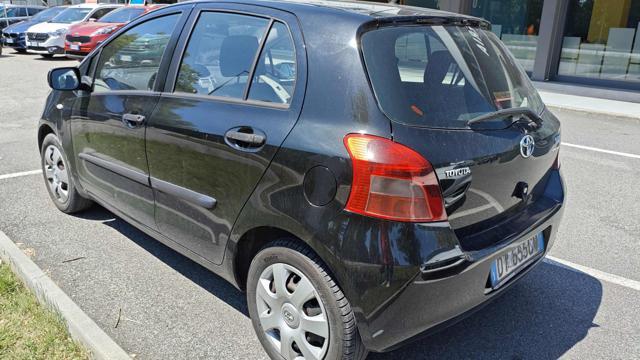 TOYOTA Yaris 1.0 5 porte Now senza nessun lavoro da fare