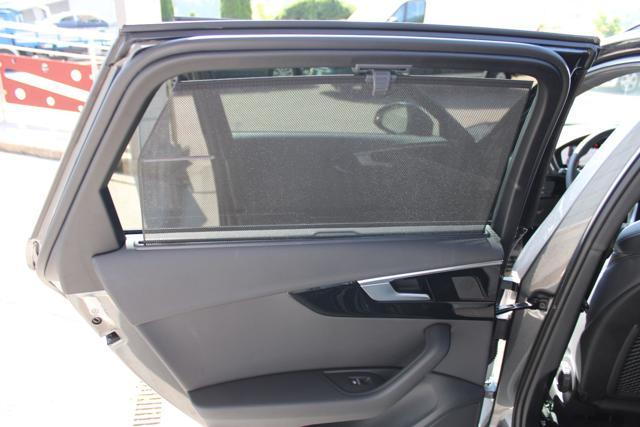 AUDI A4 Avant 40TFSI quattro 3xS-line GANCIO-MATRIX