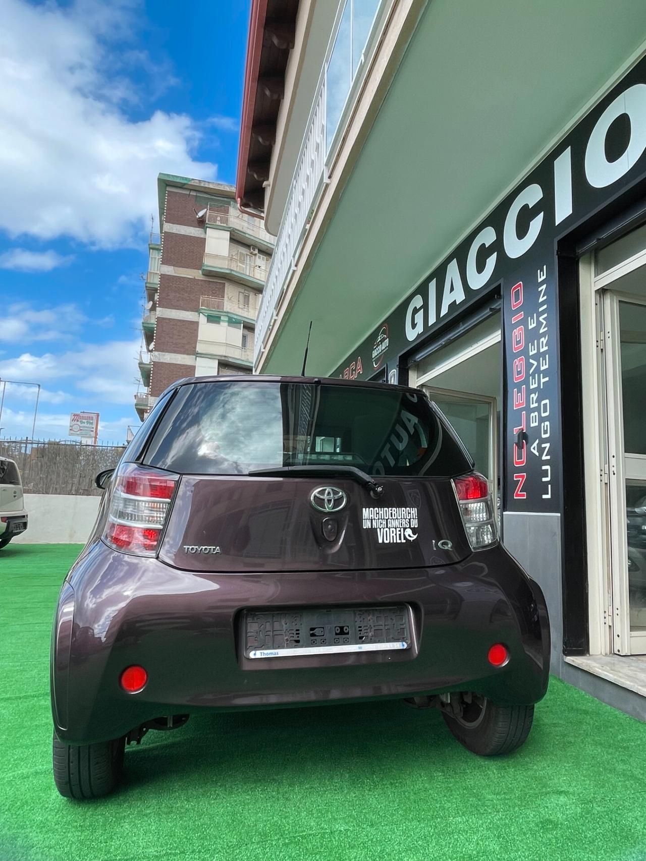 Toyota iQ 1.0