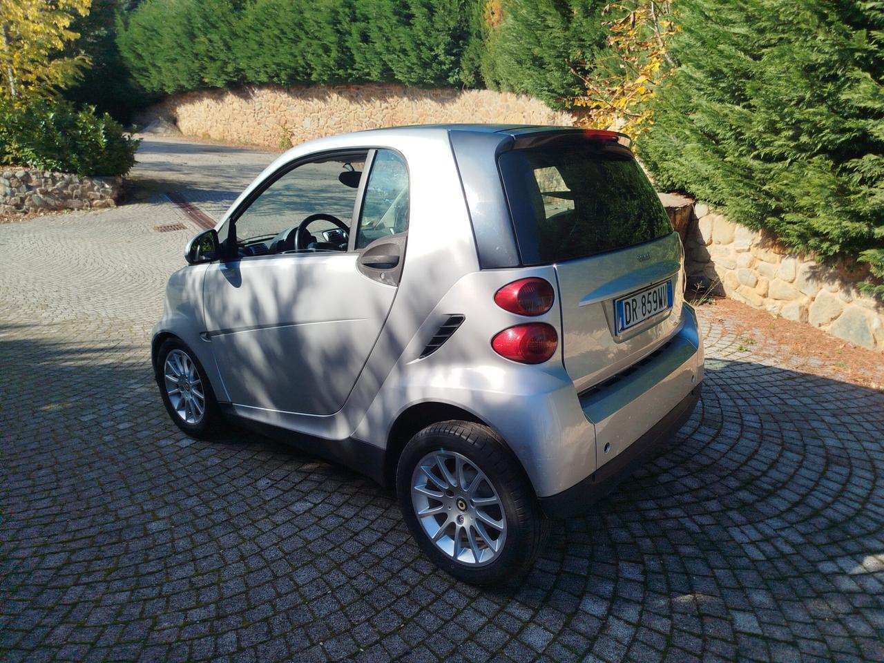 Smart ForTwo 1000 52 kW coupé pure