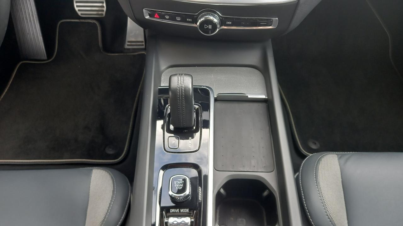 Volvo V60 B3 Geartronic R-design