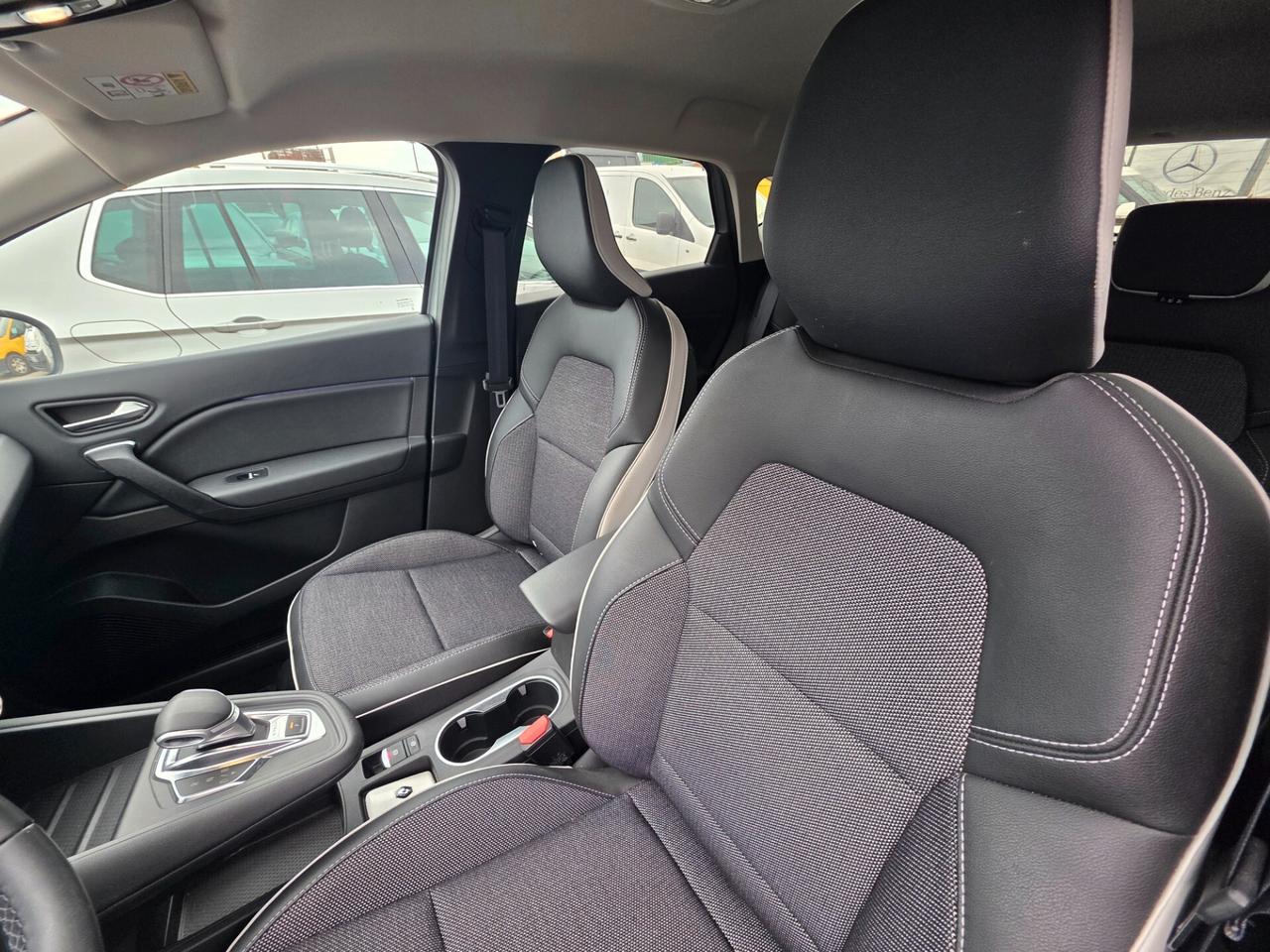 Renault Captur Mild Hybrid 140 CV Intens