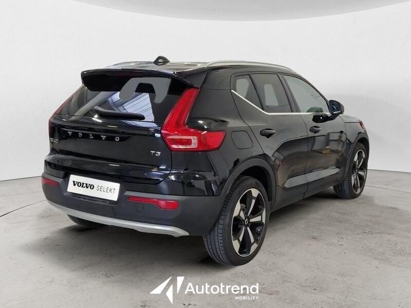 Volvo XC40 T3 163 CV Automatica NAVI LED Inscription