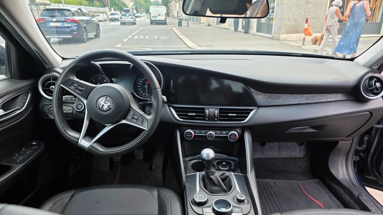 Alfa Romeo Giulia 2.2 Turbodiesel 180 CV Super