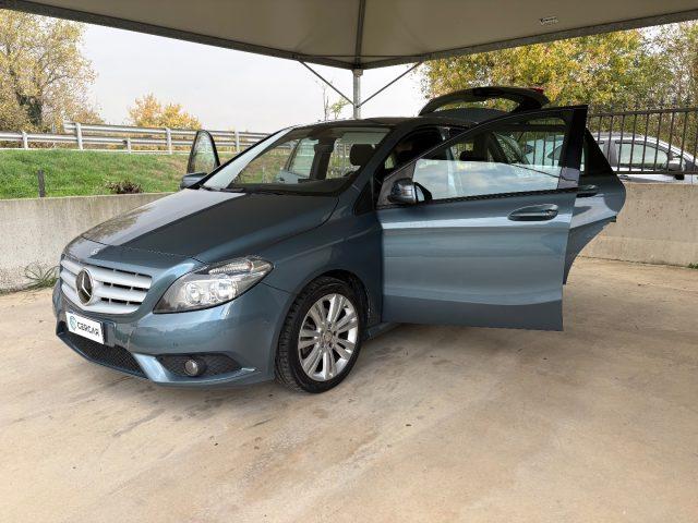 MERCEDES-BENZ B 220 4Matic 4X4 AUTOMATICA ERUO 6B BENZINA POCHI KM