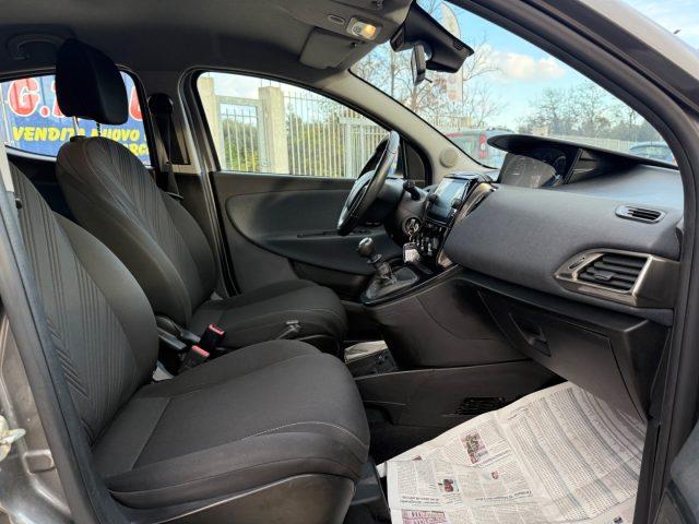 LANCIA Ypsilon 1.0 Hybrid Gold GARANZIA