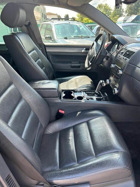 Volkswagen Touareg 3.0/240CV V6 TDI DPF tip.
