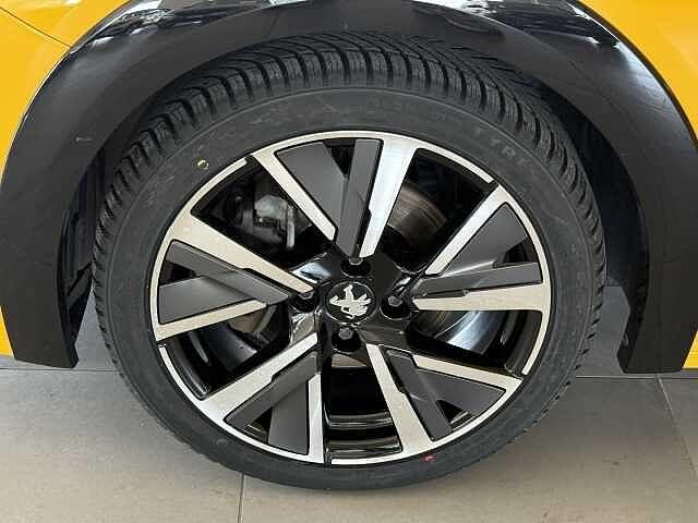 Peugeot 208 1.5 BlueHDi 100 CV GT Line