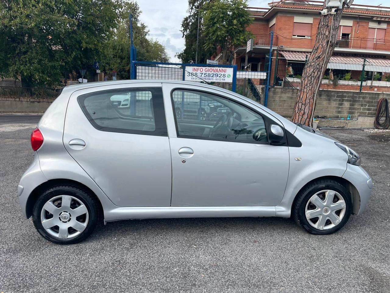 Toyota Aygo 1.0 12V VVT-i 5 porte