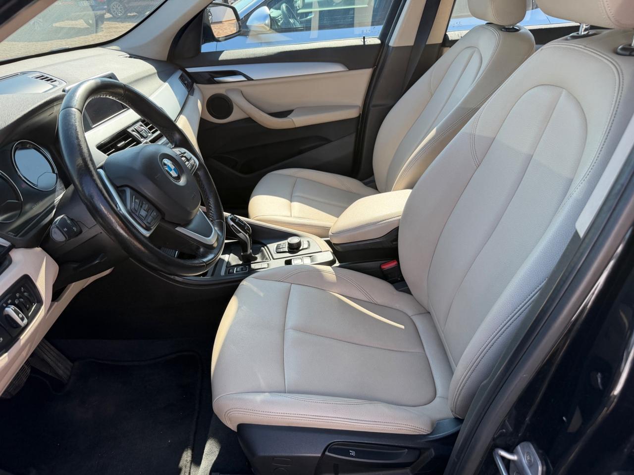 Bmw X1 sDrive18d xLine