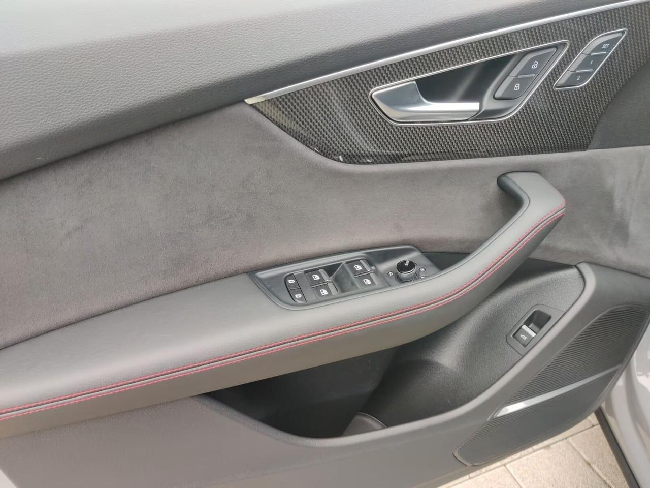 Audi Q8 50 TDI 286 CV quattro tiptronic Sport