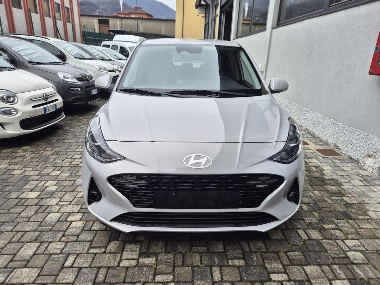 Hyundai i10 1.0 MPI AT Prime - CAMBIO AUTOMATICO