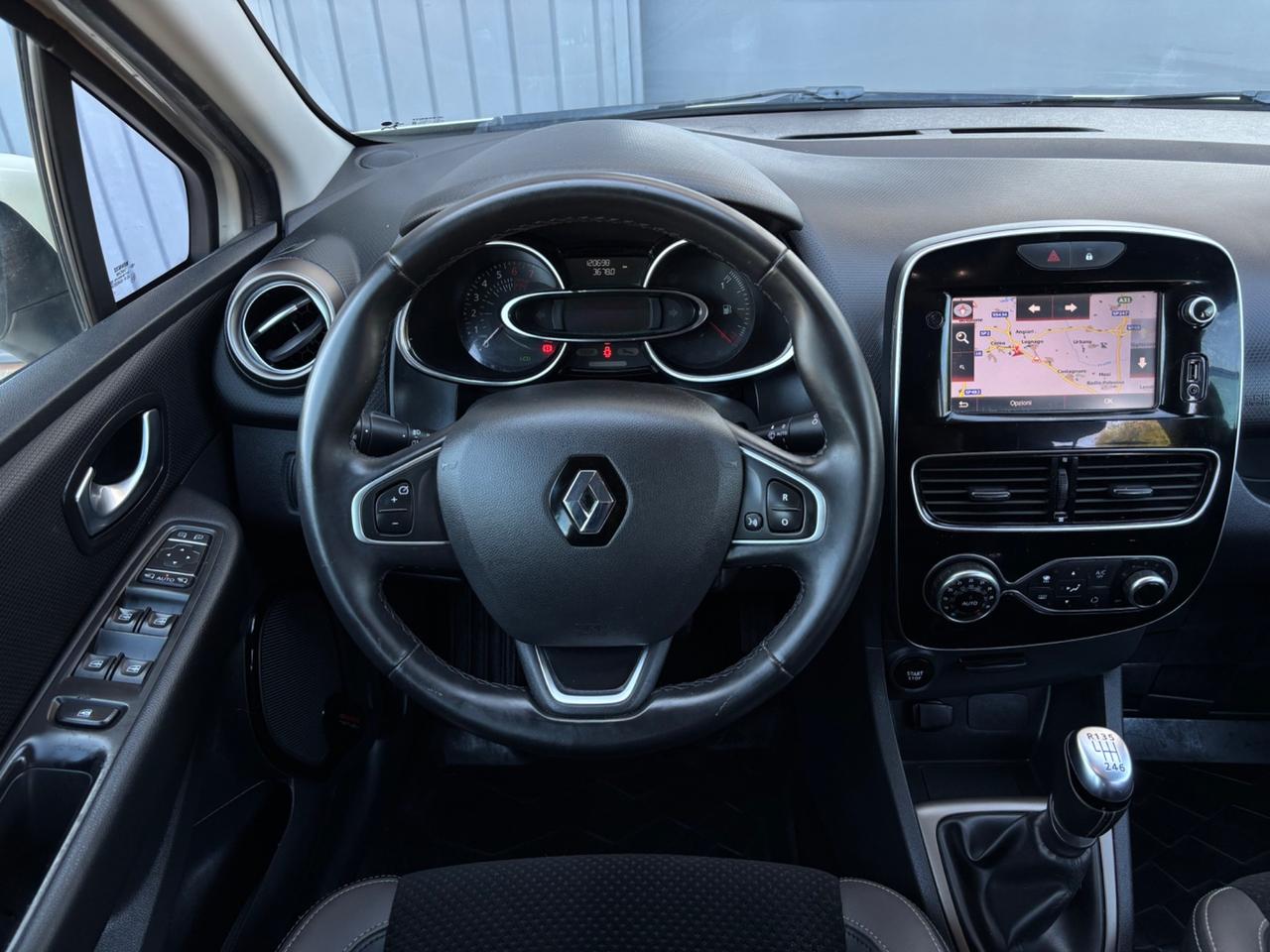 Renault Clio 1.2 benzina.Neopatentati.Garanzia 12mesi