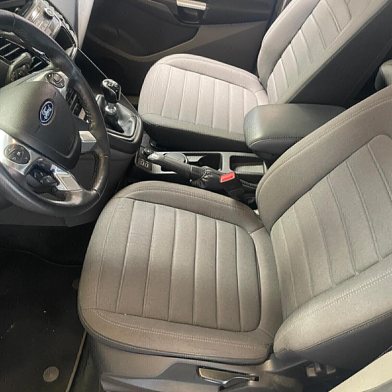 FORD TOURNEO CONNECT 1.5 TDCi 120Cv. TITANIUM