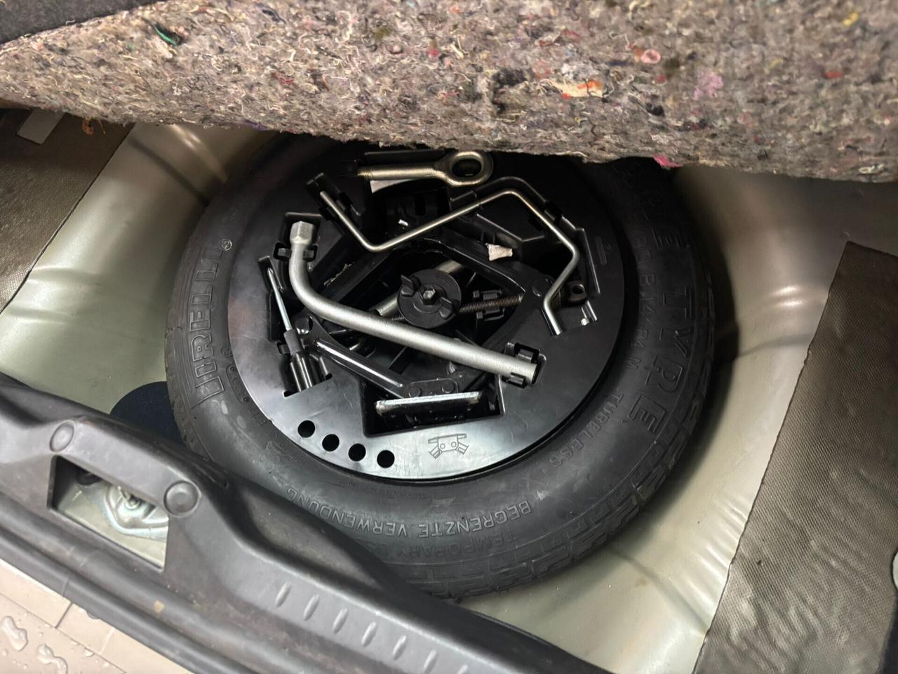 Lancia Ypsilon 1.2 Argento NEOPATENTATI FINANZIABILE