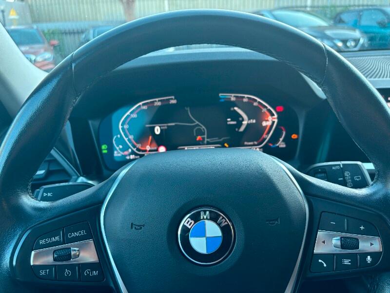 BMW Serie 3(G20/1-80/1) 320d 48V xDrive Touring...