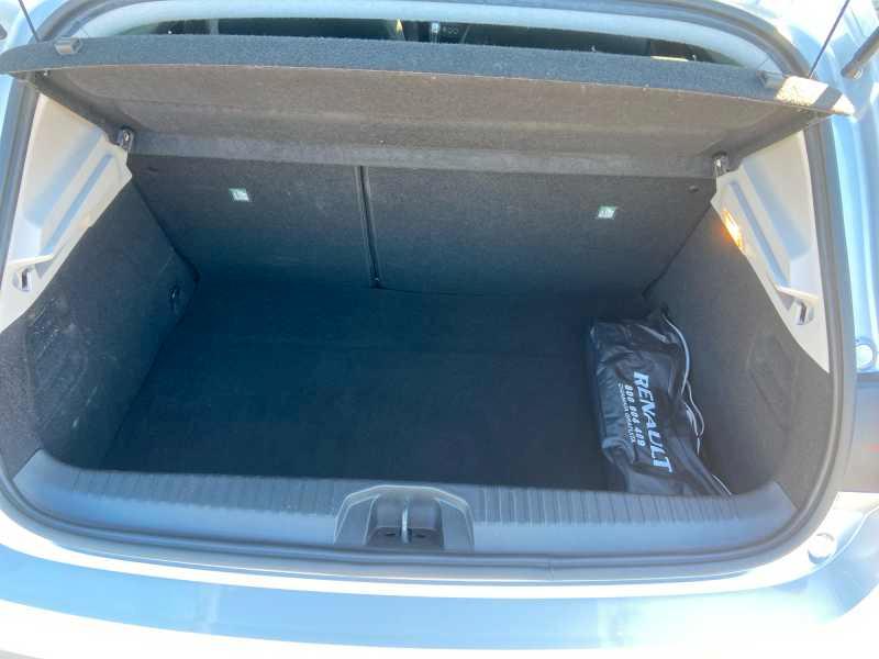 RENAULT Clio 1.6 E-Tech hybrid Zen 140cv AuTo