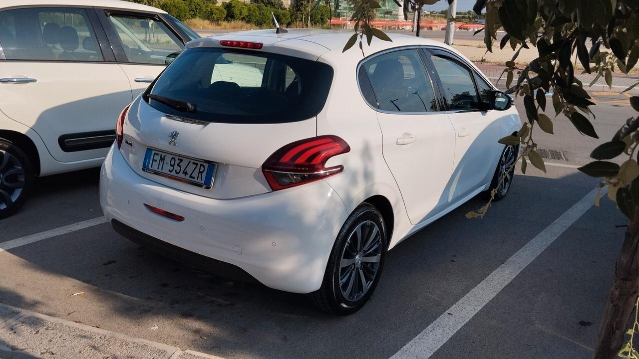 PEUGEOT 208 1.6 DIESEL-RETROC-NAVI-GARANZIA FULL