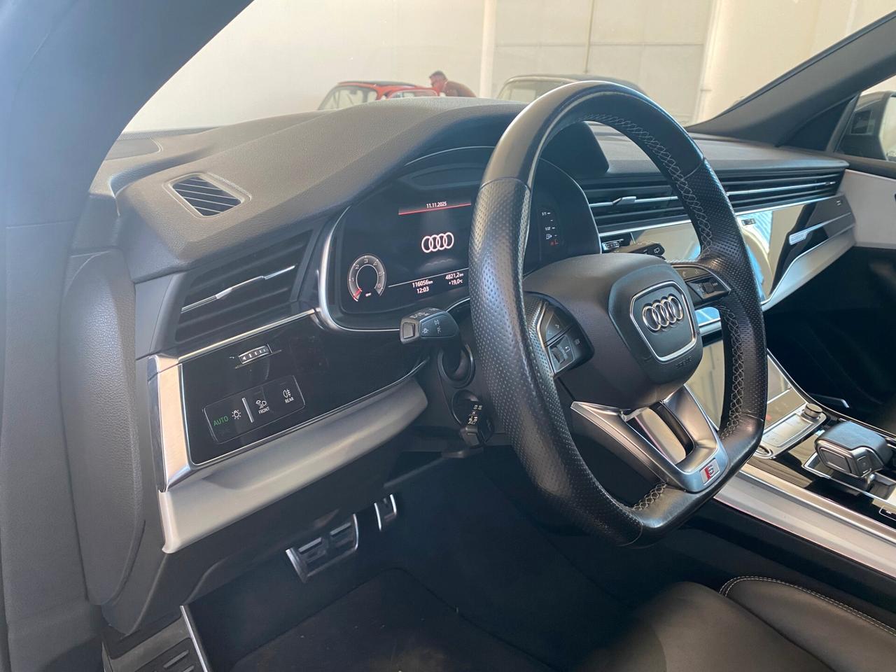 Audi Q8 50 TDI 286 CV quattro tiptronic Sport
