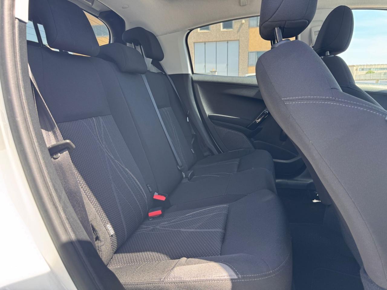 Peugeot 208 PureTech Active 108000 KM GARANZIA 12 MESI