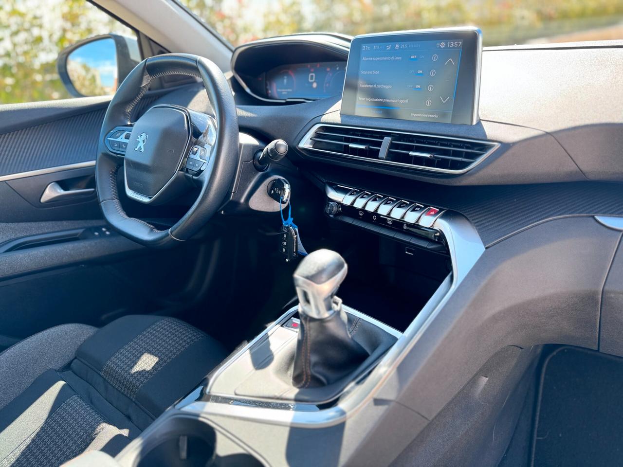 Peugeot 3008 1.5 BlueHDi 130 S&S Business
