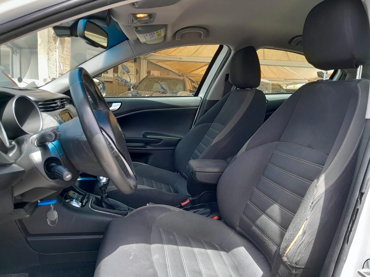 Alfa Romeo Giulietta 1.6 JTDm 120 CV Ti
