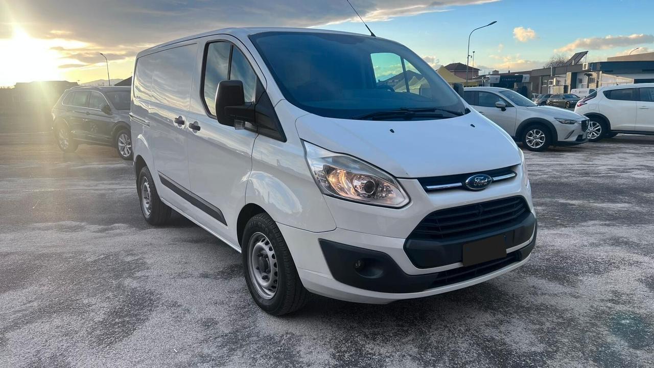 Ford Transit Custom 2.2 TDCi 125CV MOTORE CON 20 MILA KM