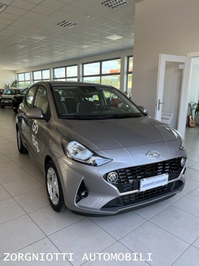 HYUNDAI i10 1.0 MPI Tech