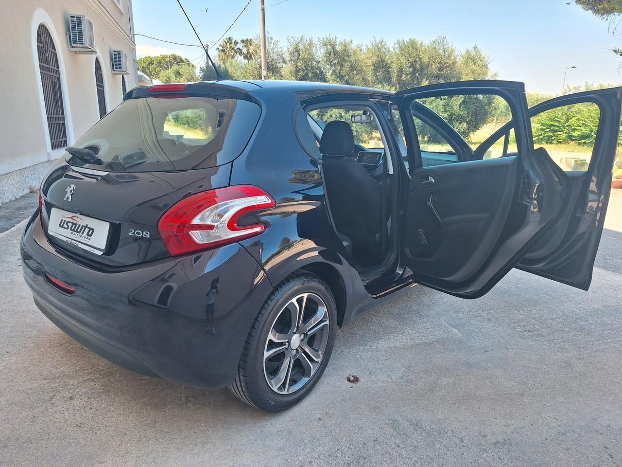 Peugeot 208 1.4 HDi 68 CV 5 p PERFETTA 2015