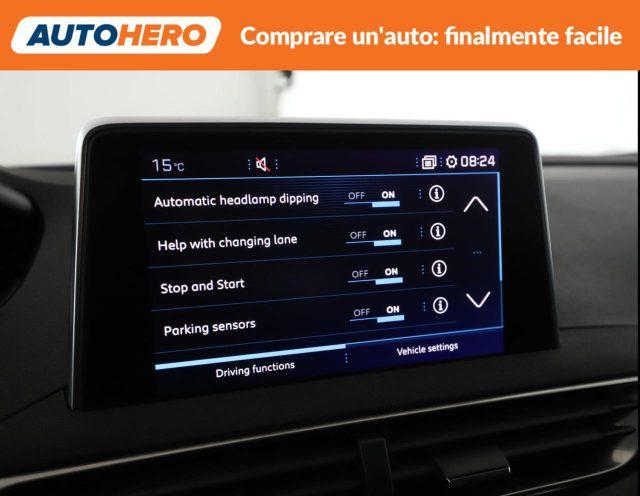 PEUGEOT 5008 BlueHDi 130 S&S EAT8 Crossway