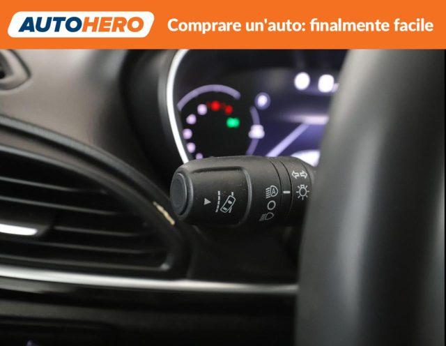 FIAT Tipo 1.5 Hybrid DCT 5 porte Cross