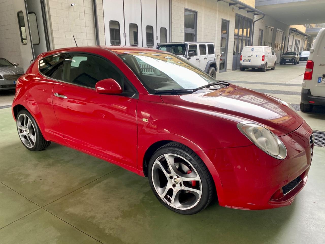 Alfa Romeo MiTo 1.6 JTDm 16V Distinctive Sport Pack