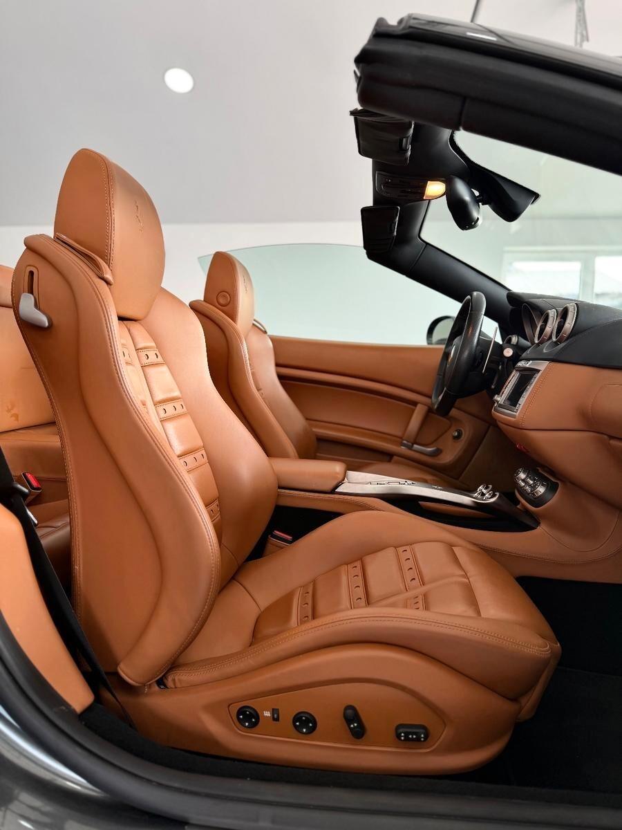 Ferrari California 4.3 V8/Daytona/Cuoio/Scuderia