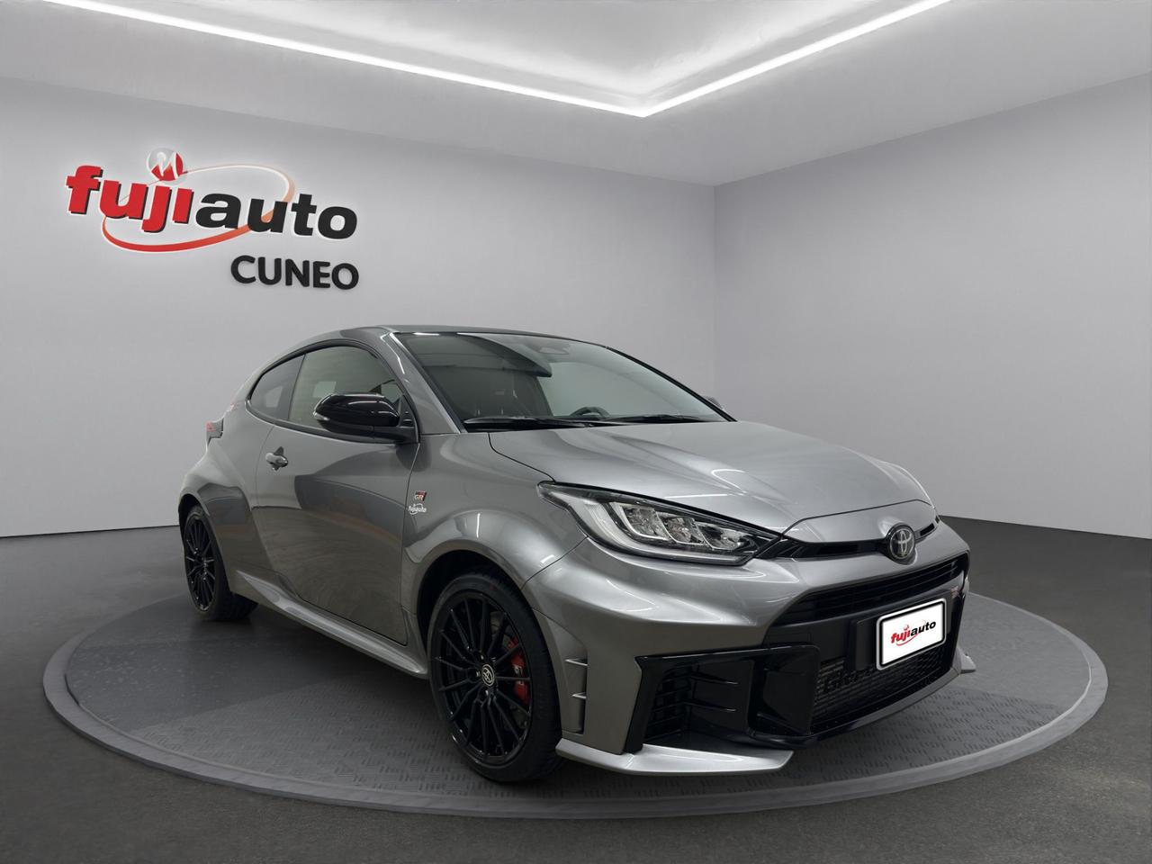 Toyota GR Yaris 1.6 Circuit dat-8