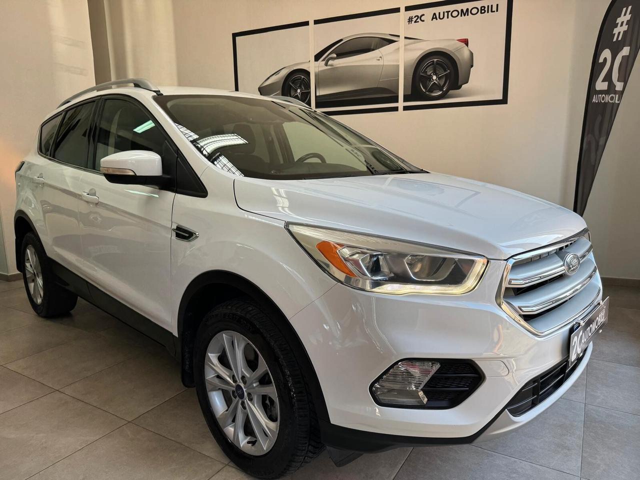 Ford Kuga "Titanium" /1.5 TDCI 120cv / Diesel