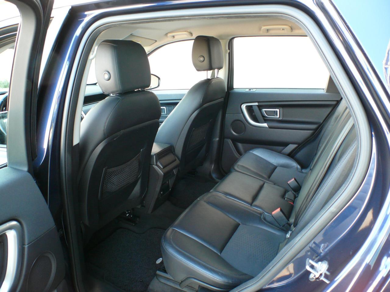 Land Rover Discovery Sport TD4 150 CV SE - (M1404)