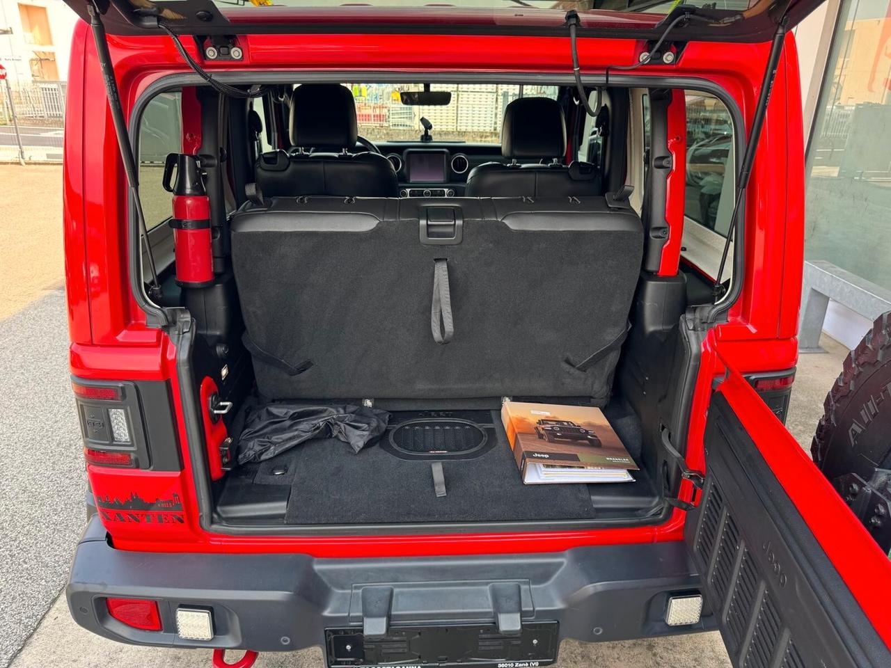 Jeep Wrangler 2.2 Mjt II Sahara