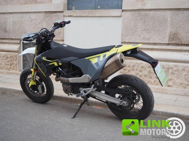 HUSQVARNA 701 Supermoto +Finanziabile+
