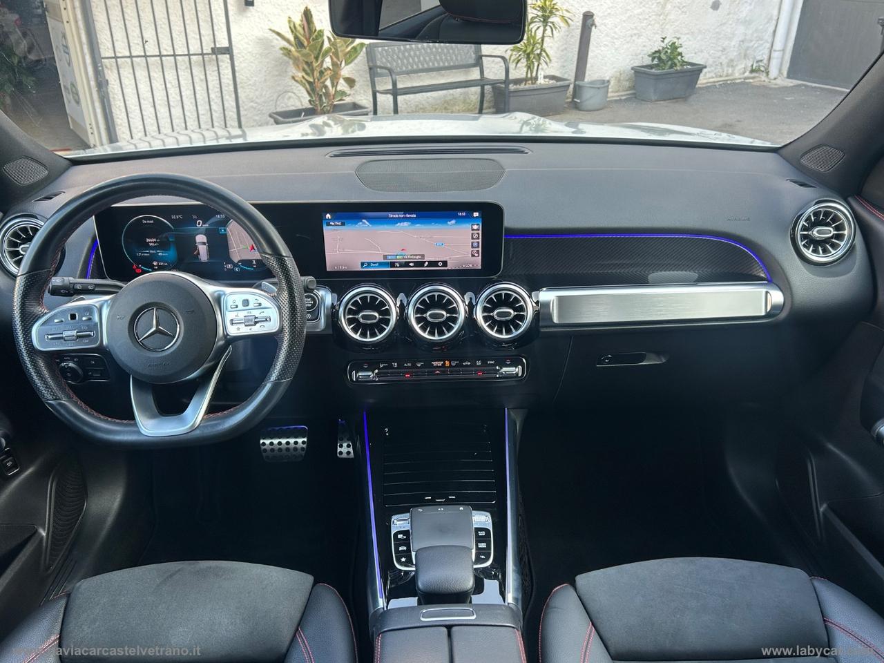 MERCEDES-BENZ GLB 200 d Automatic Premium