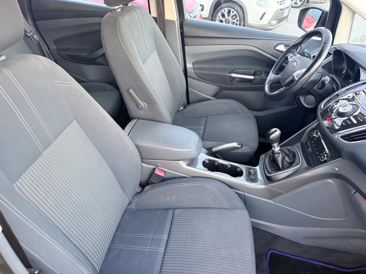 Ford C-Max 1.6 TDCi 115CV Titanium