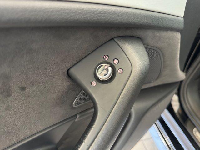 AUDI A6 2.0 TDI quattro S tronic Busi.// S LINE//MATRIX